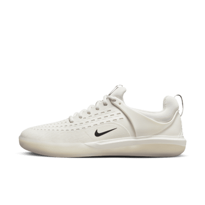 Nike sb nyjah free premium canada best sale